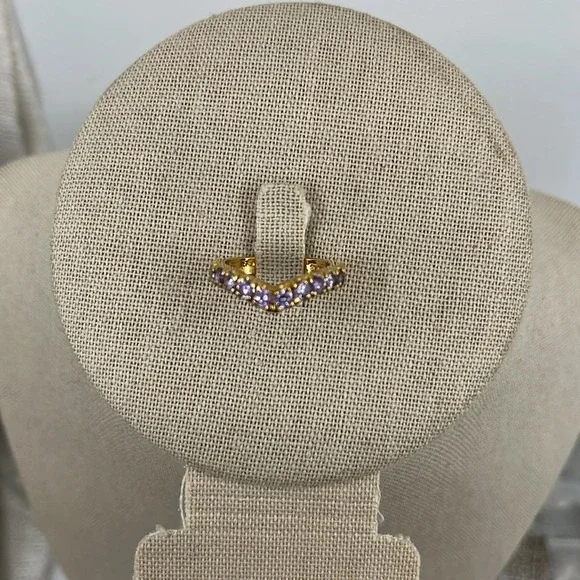 Vintage SETA Gold-Tone Ring with Sparkling Stones, Size 6 - Picture 7 of 17